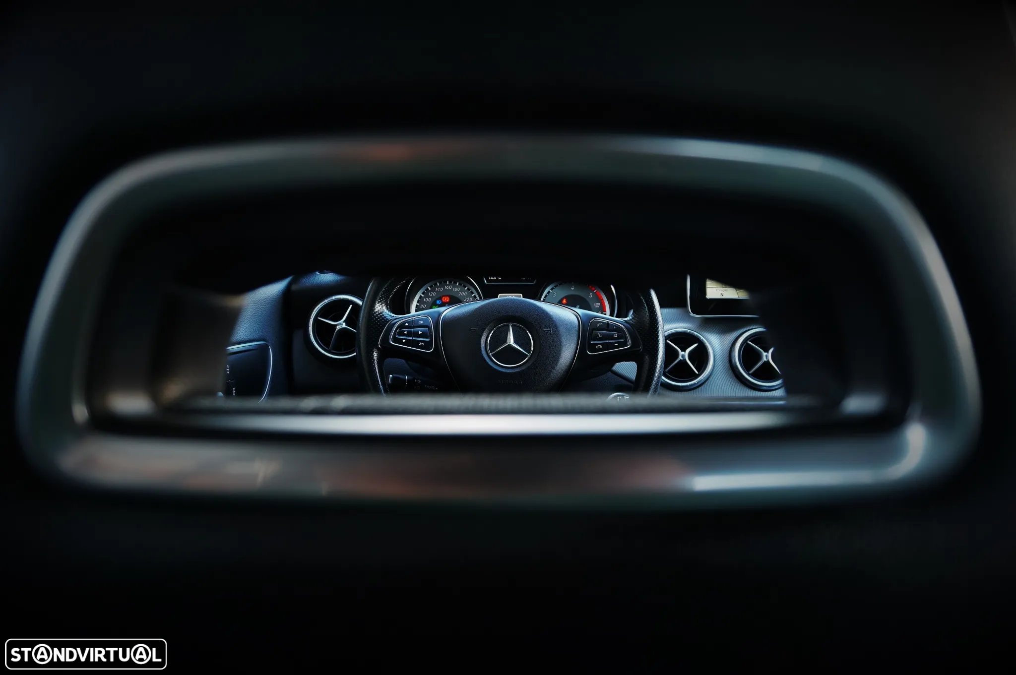 Mercedes-Benz CLA 200 Shooting Brake (CDI) d Urban - 14