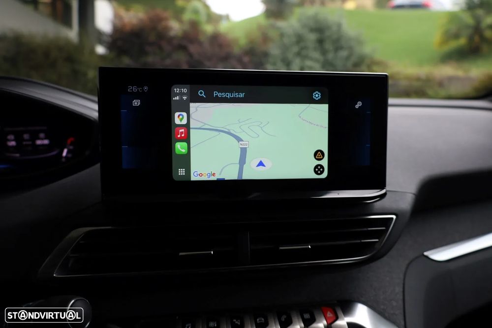 Peugeot 5008 1.2 PureTech Allure EAT8 - 24