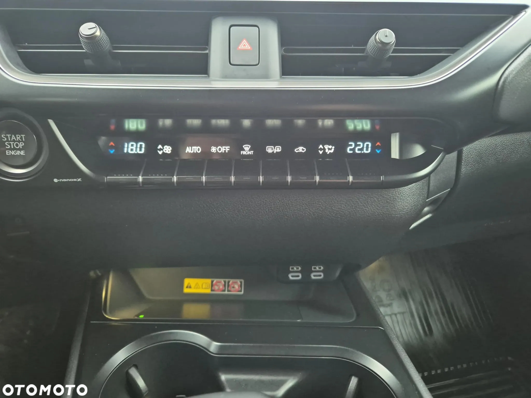 Lexus UX 200 GPF Business Edition 2WD - 29