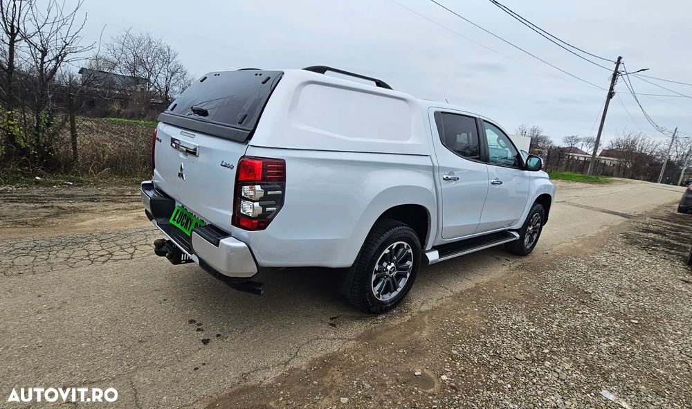 Mitsubishi L200 - 5