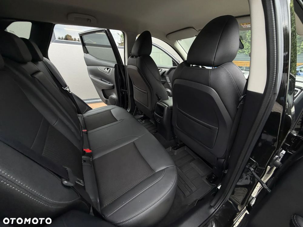 Nissan Qashqai 1.3 DIG-T DCT TEKNA - 19