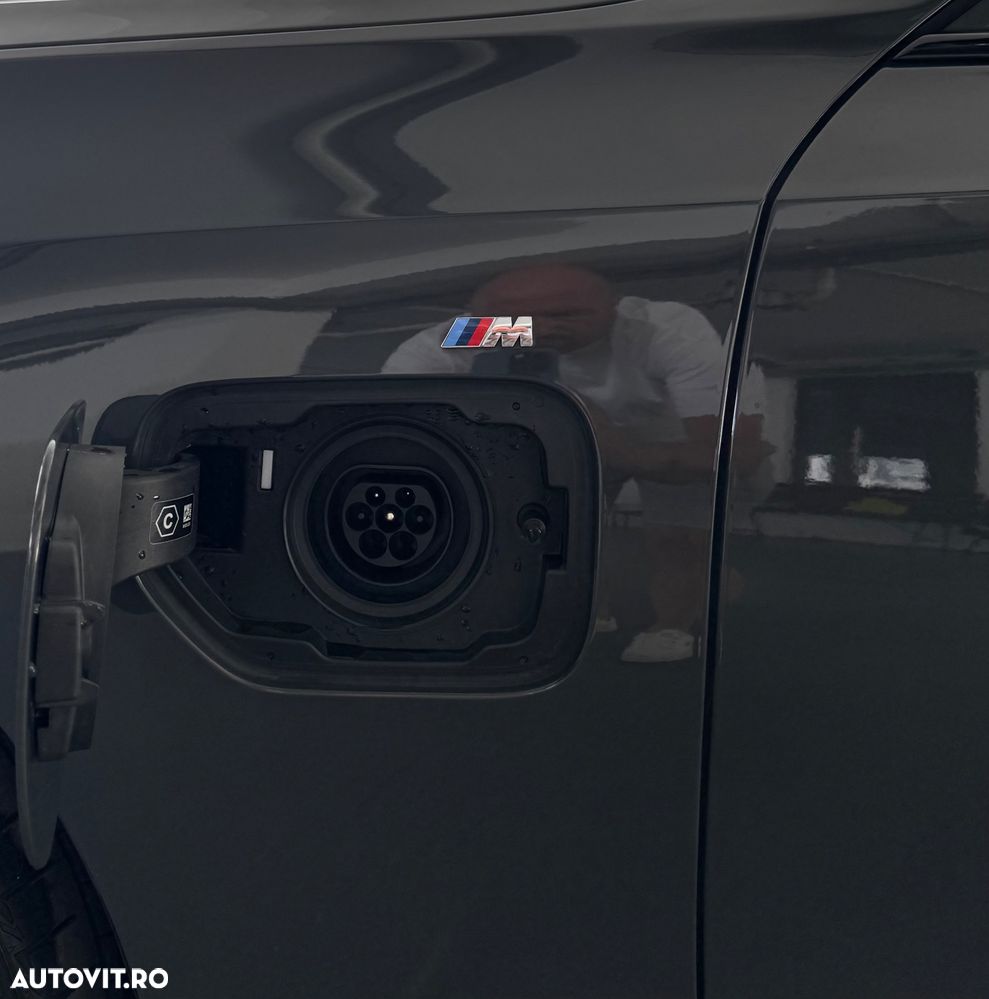 BMW Seria 3 330e xDrive Aut. M Sport - 15