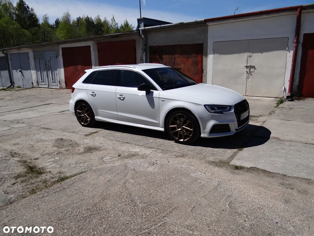 Audi A3 Sportback - 11
