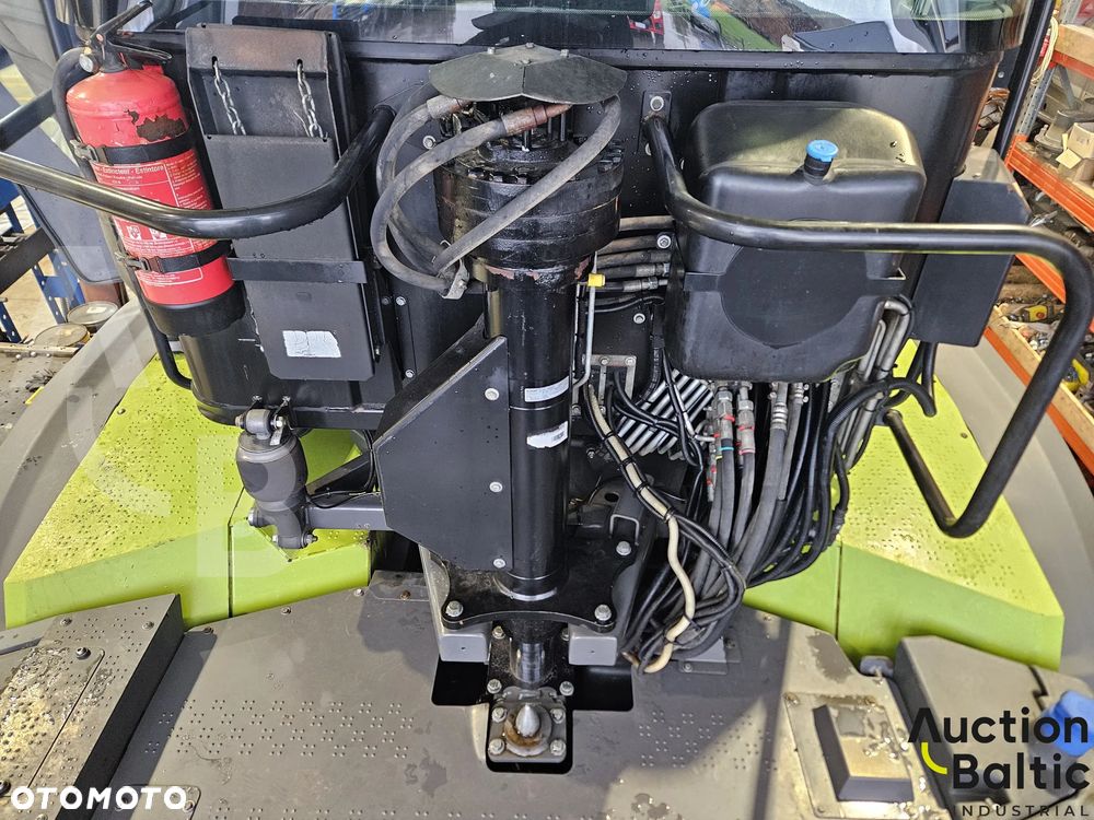 Claas Xerion 5000 Trac - 21