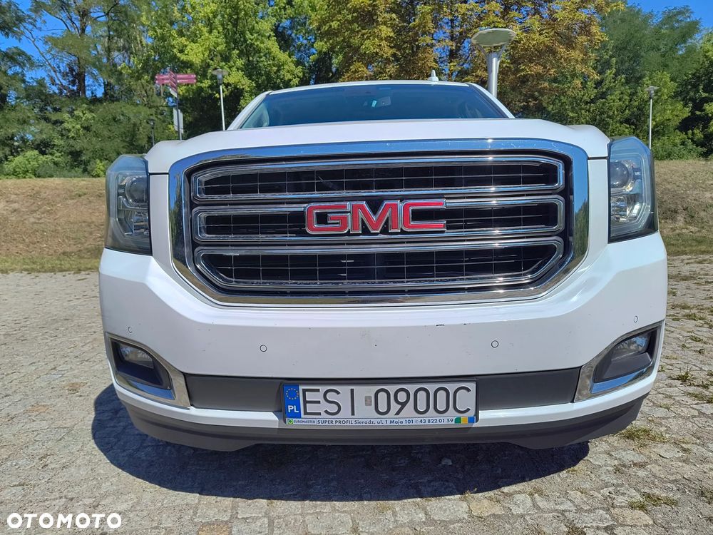 GMC Yukon - 4