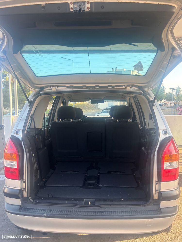 Opel Zafira 2.0 DTi - 33