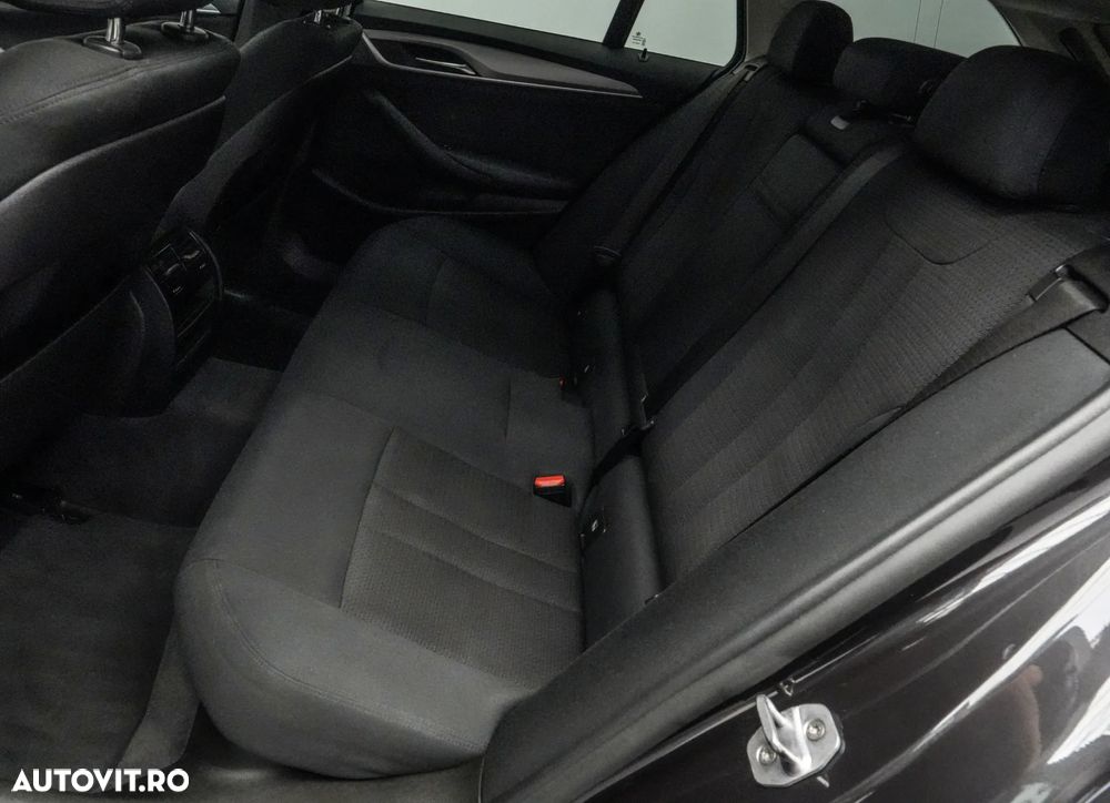 BMW Seria 5 520d AT - 15