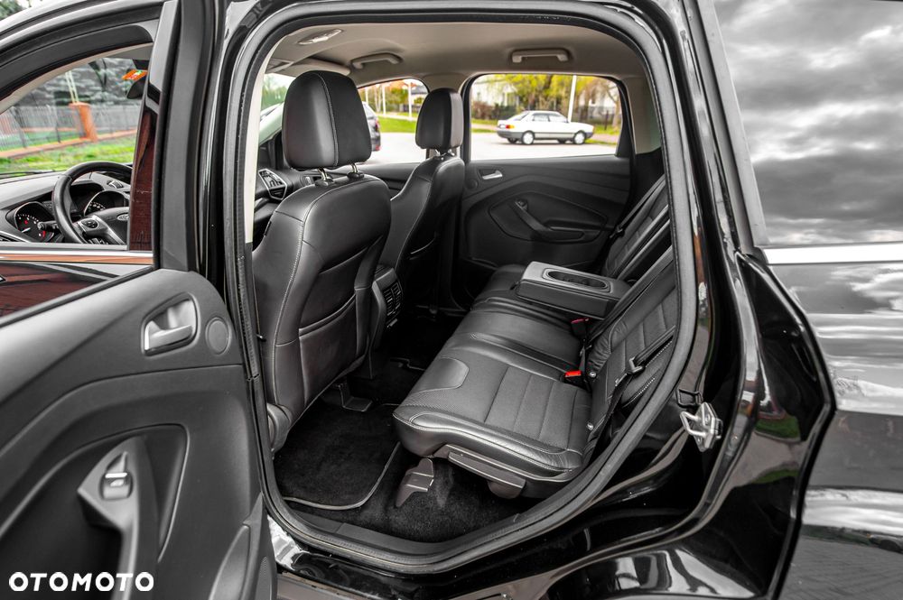 Ford Kuga 1.6 EcoBoost 4x4 Titanium - 20