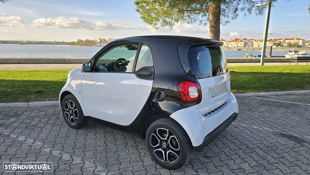 Smart ForTwo Coupé 1.0 Passion 71 Aut. - 4