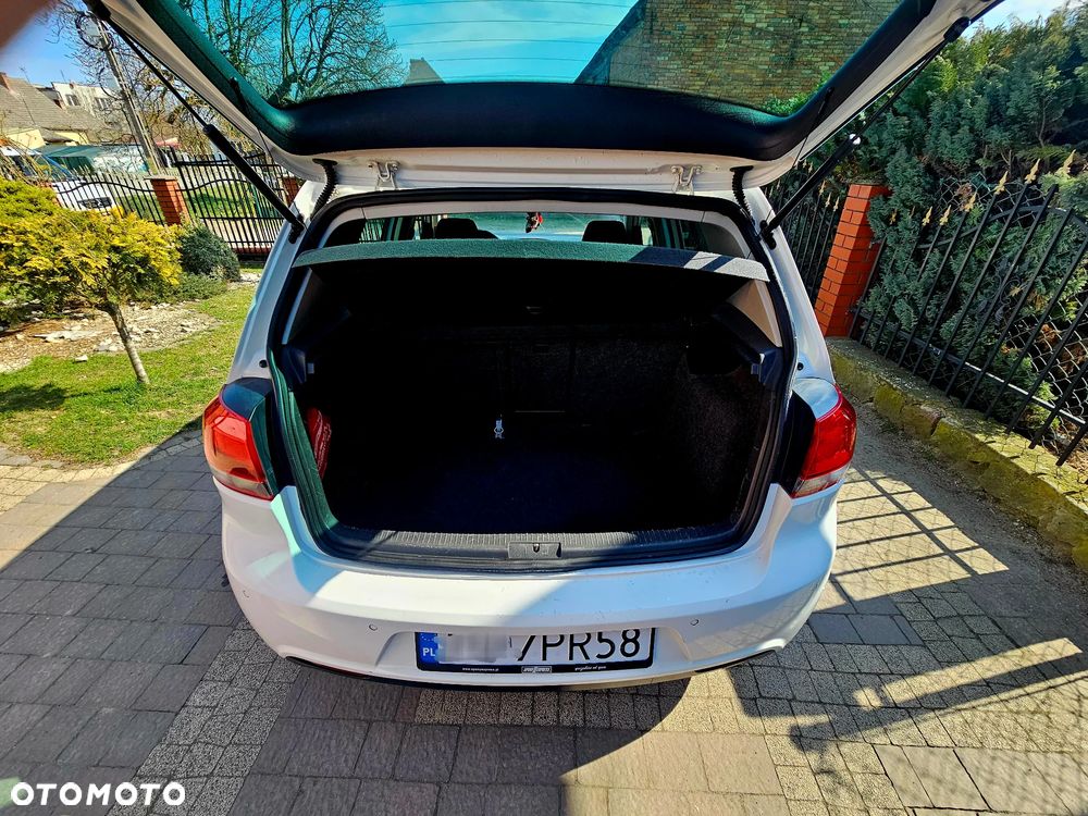 Volkswagen Golf 1.6 TDI Highline - 10
