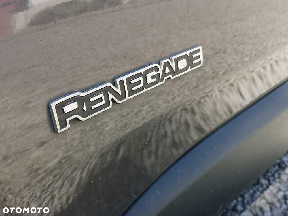 Jeep Renegade Kamera cofania obraz na fabrycznym ekranie montaż ? - 8