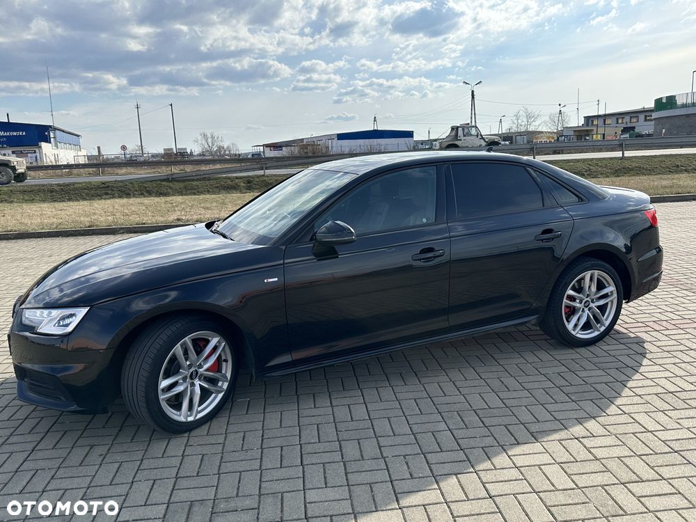 Audi A4 Limousine - 13