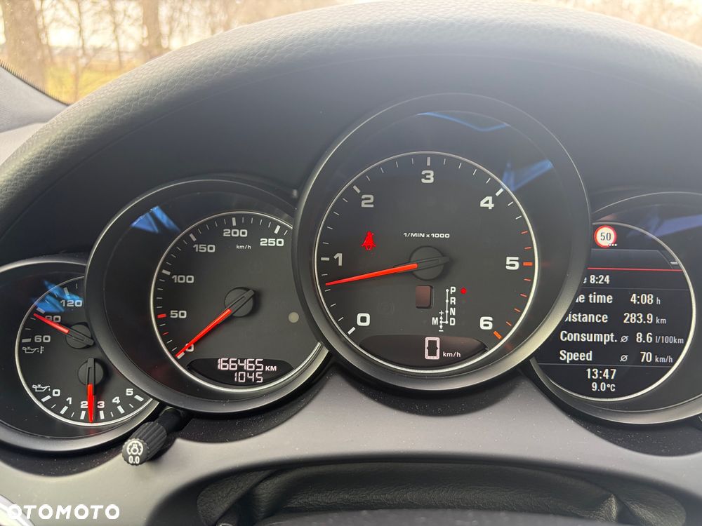 Porsche Cayenne Diesel Platinum Edition - 9