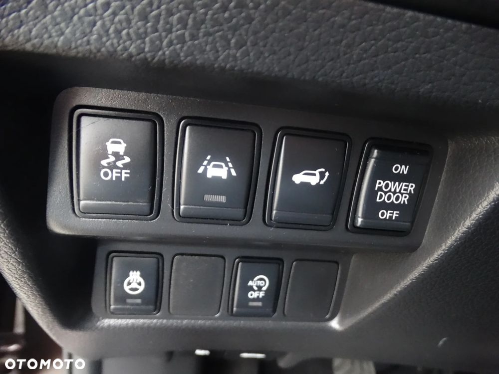 Nissan X-Trail - 18