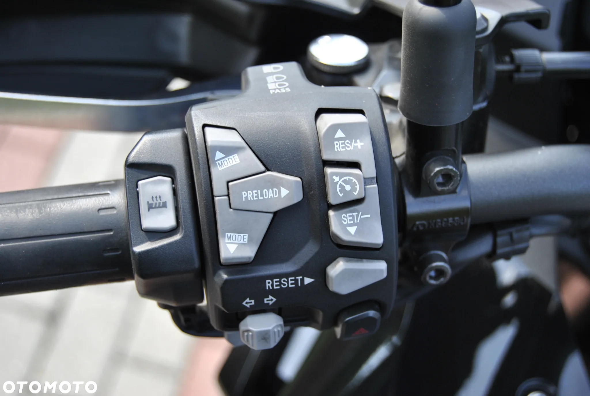 Kawasaki Versys 1000 - 11