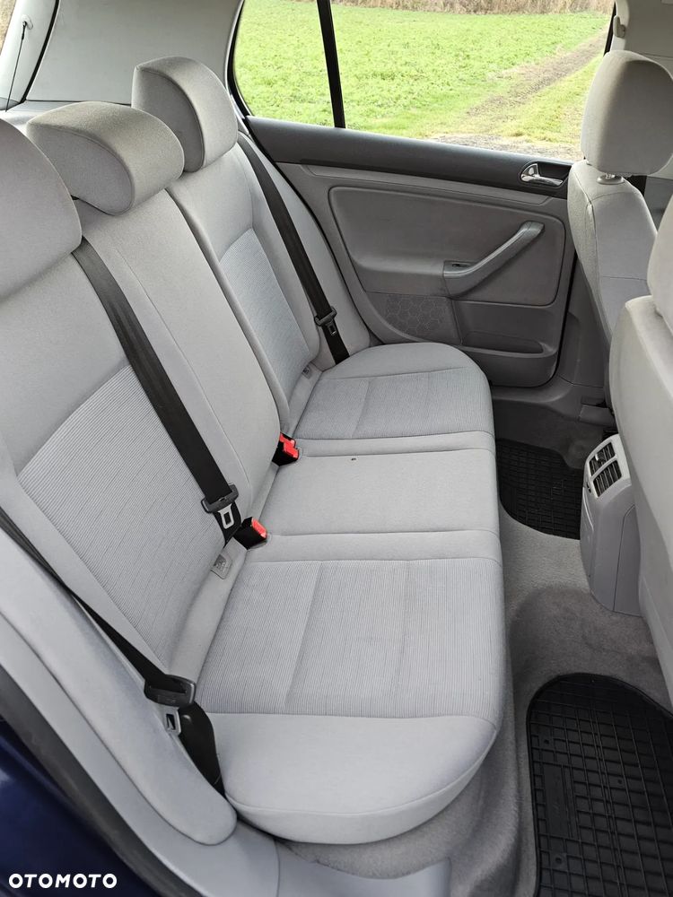 Volkswagen Golf 1.9 TDI Goal - 15