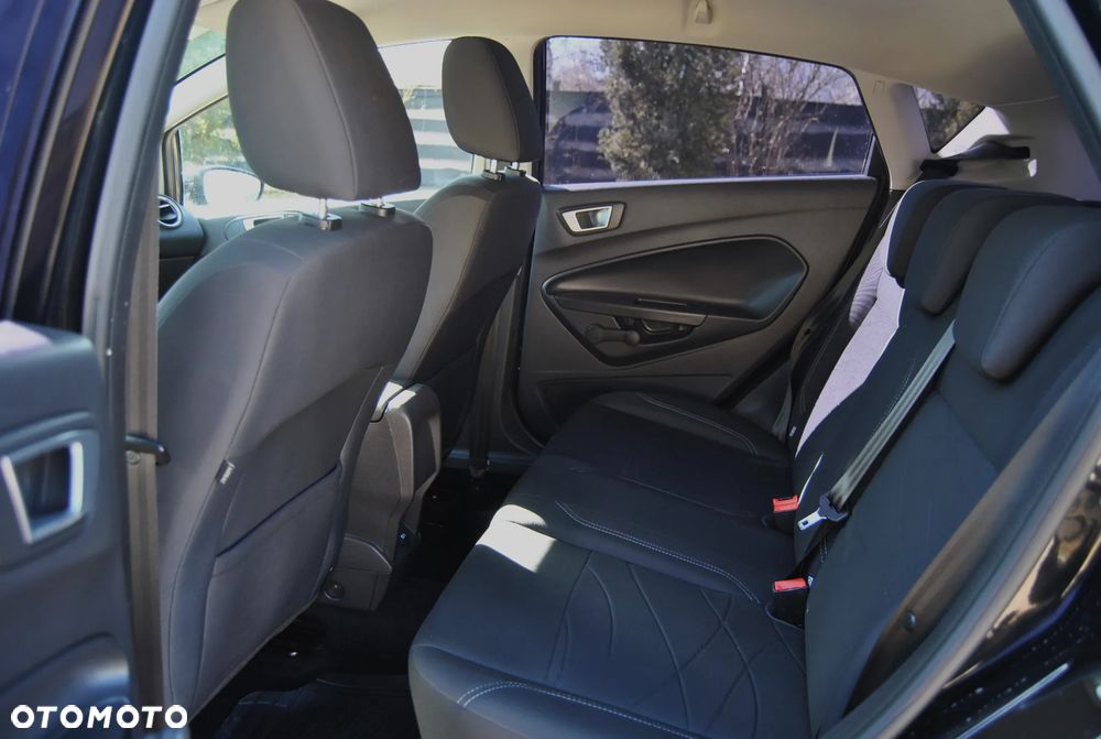 Ford Fiesta - 6