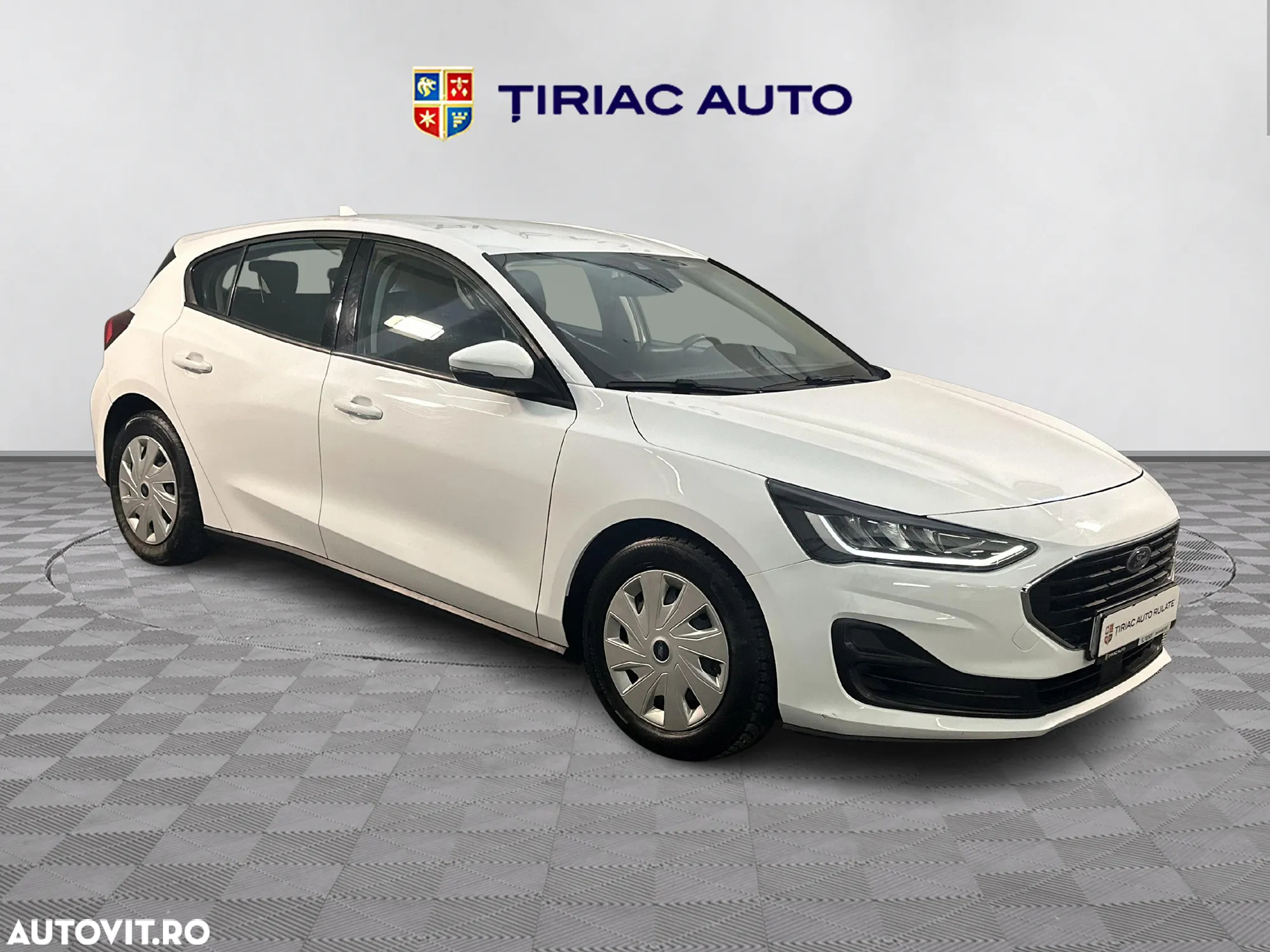 Ford Focus - 7