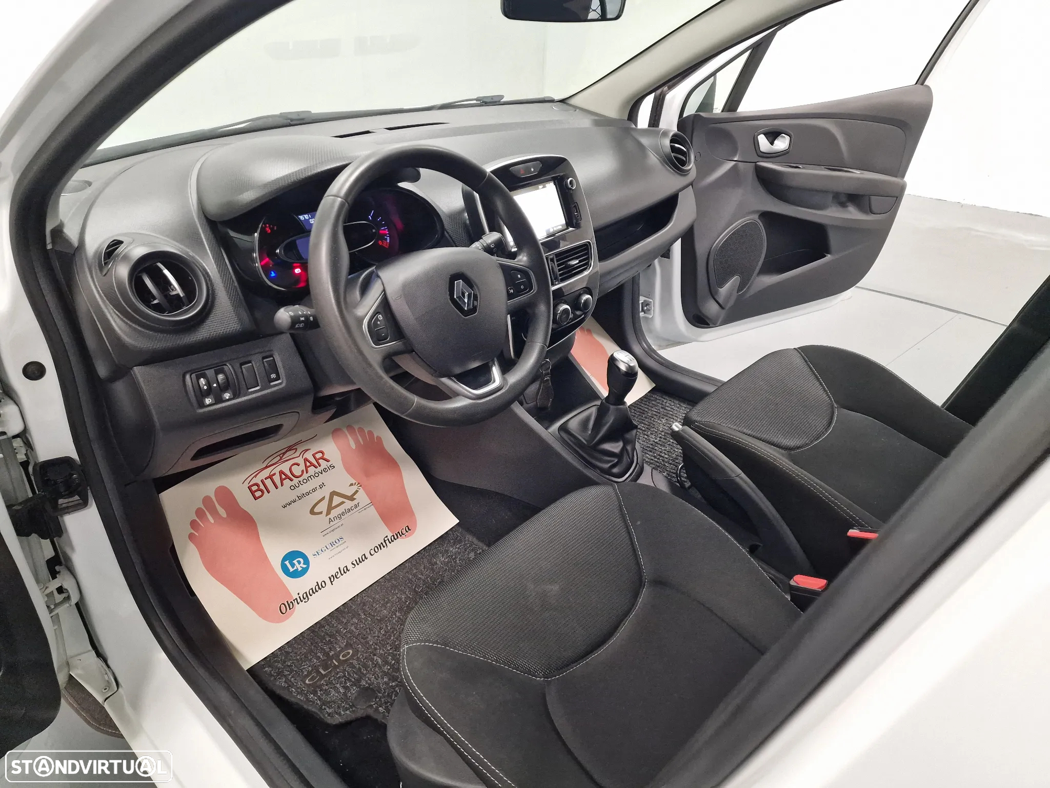 Renault CLIO SOCIETE 1.5 DCI ZEN GPS IVA DEDUTIVEL - 38