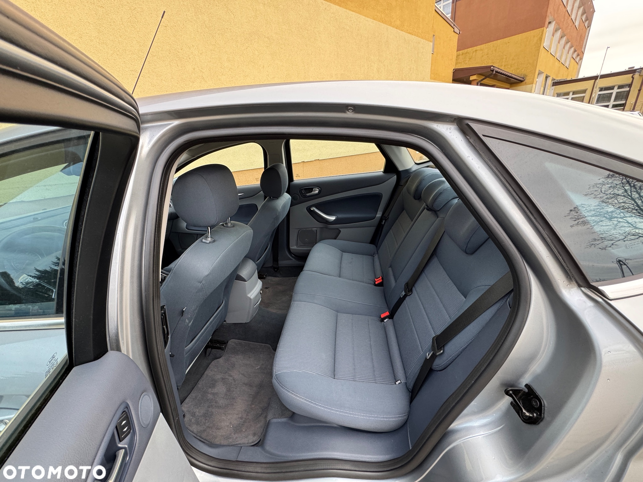 Ford Mondeo 2.0 Trend - 6