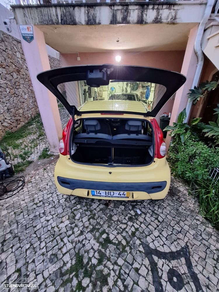 Peugeot 107 1.0 Urban - 5