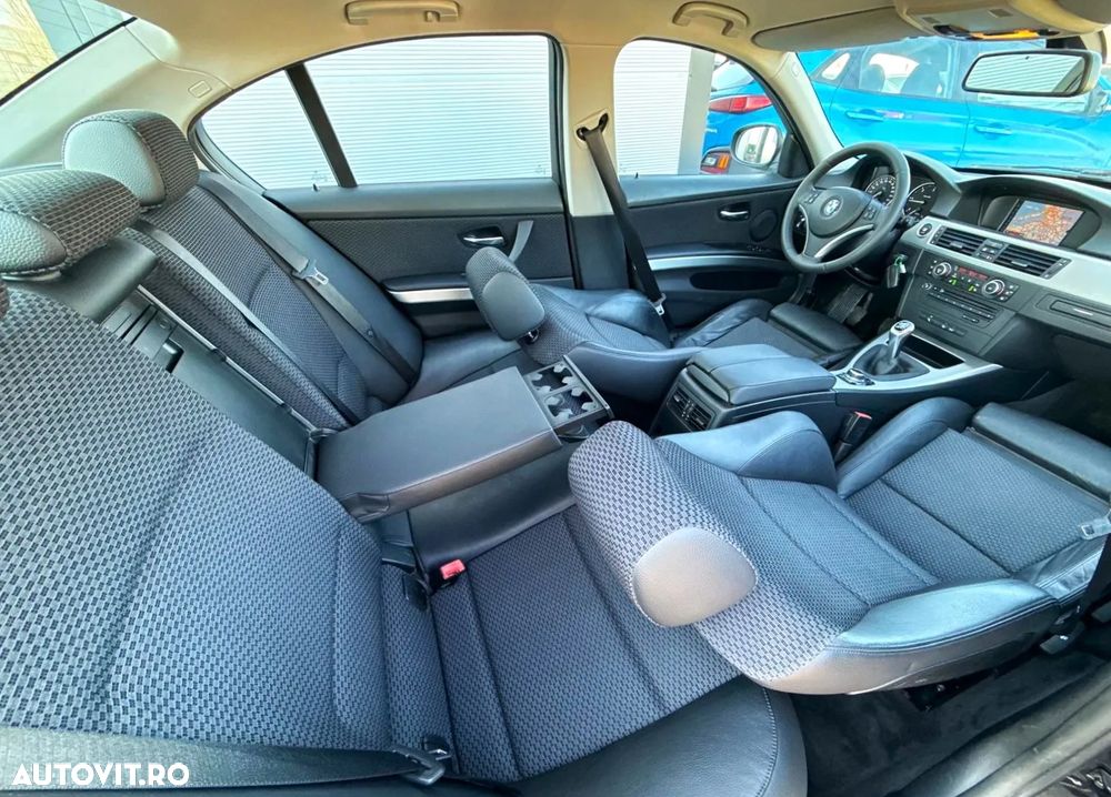 BMW Seria 3 320d xDrive DPF - 20