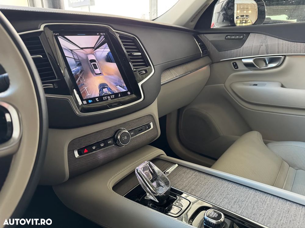 Volvo XC 90 Recharge T8 AWD Plus Dark - 15