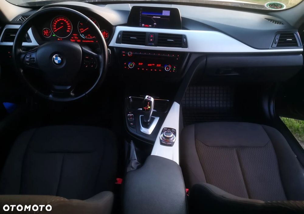 BMW Seria 3 - 10