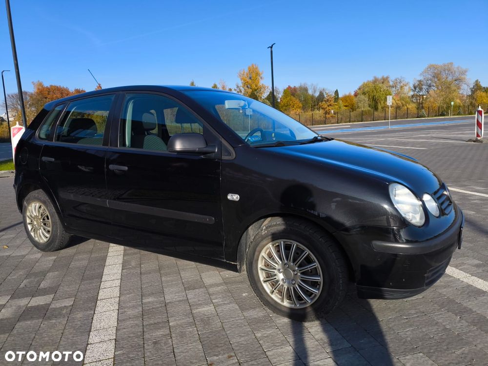 Volkswagen Polo - 1