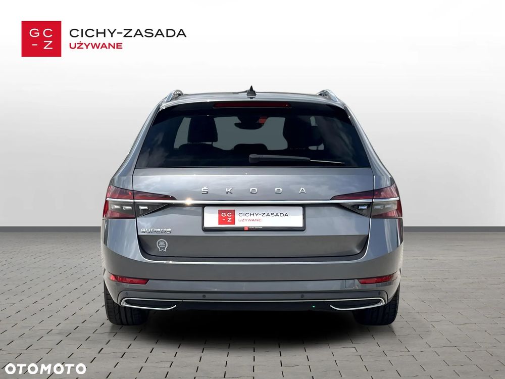 Skoda Superb 2.0 TDI SCR L&K DSG - 5
