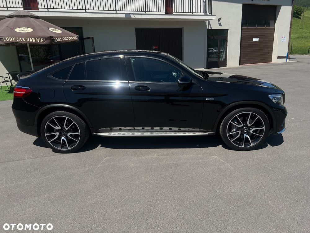 Mercedes-Benz GLC - 4