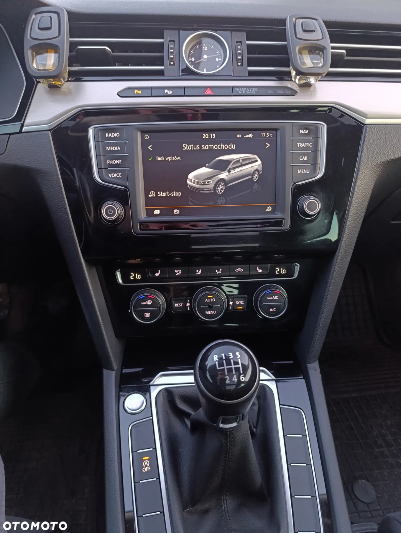 Volkswagen Passat 2.0 TDI BMT Highline - 17