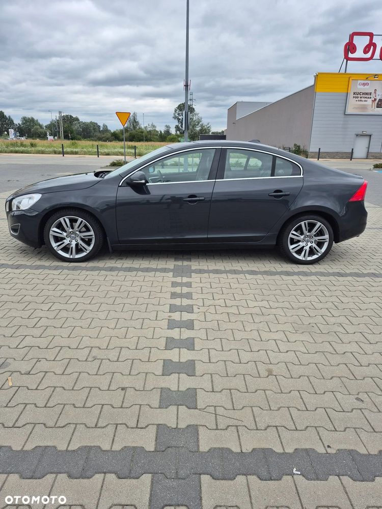 Volvo S60 T6 AWD Summum - 8