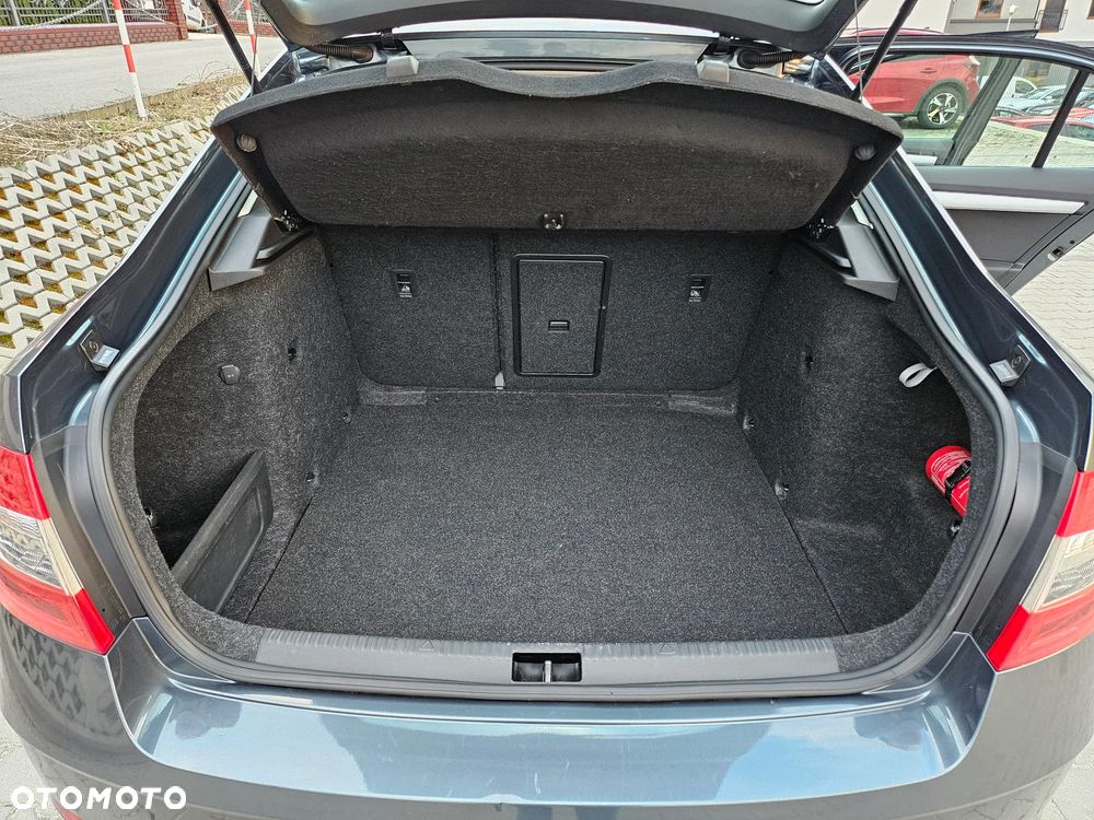 Skoda Octavia 1.4 TSI Ambition - 22