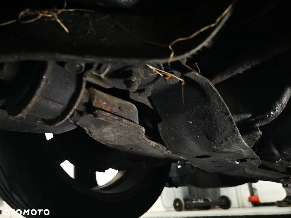 Mitsubishi 3000GT - 21