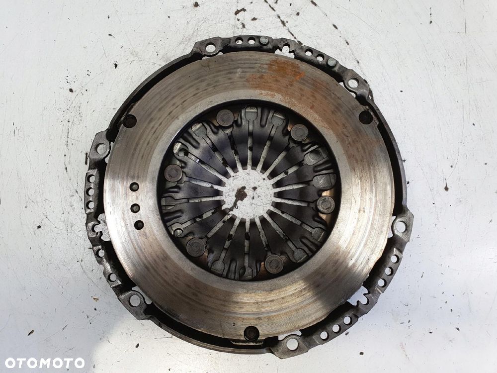 Volvo V50 S40 II lift 1.6 D2 DOCISK TARCZA sprzęgło Luk D4162T - 3