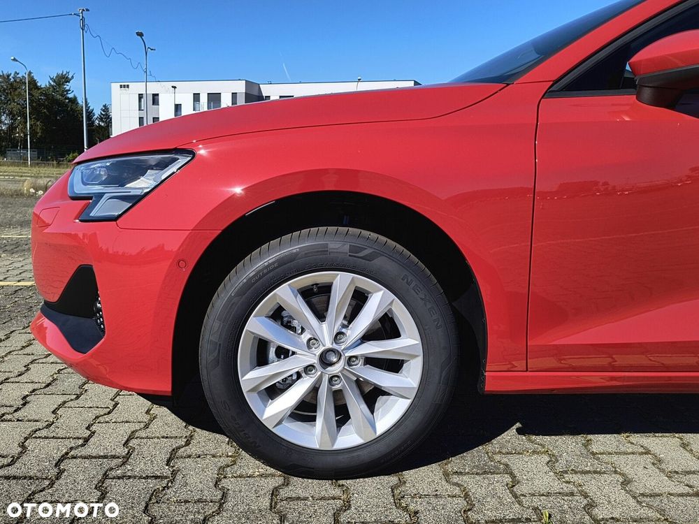 Audi A3 Limousine 30 TFSI - 13