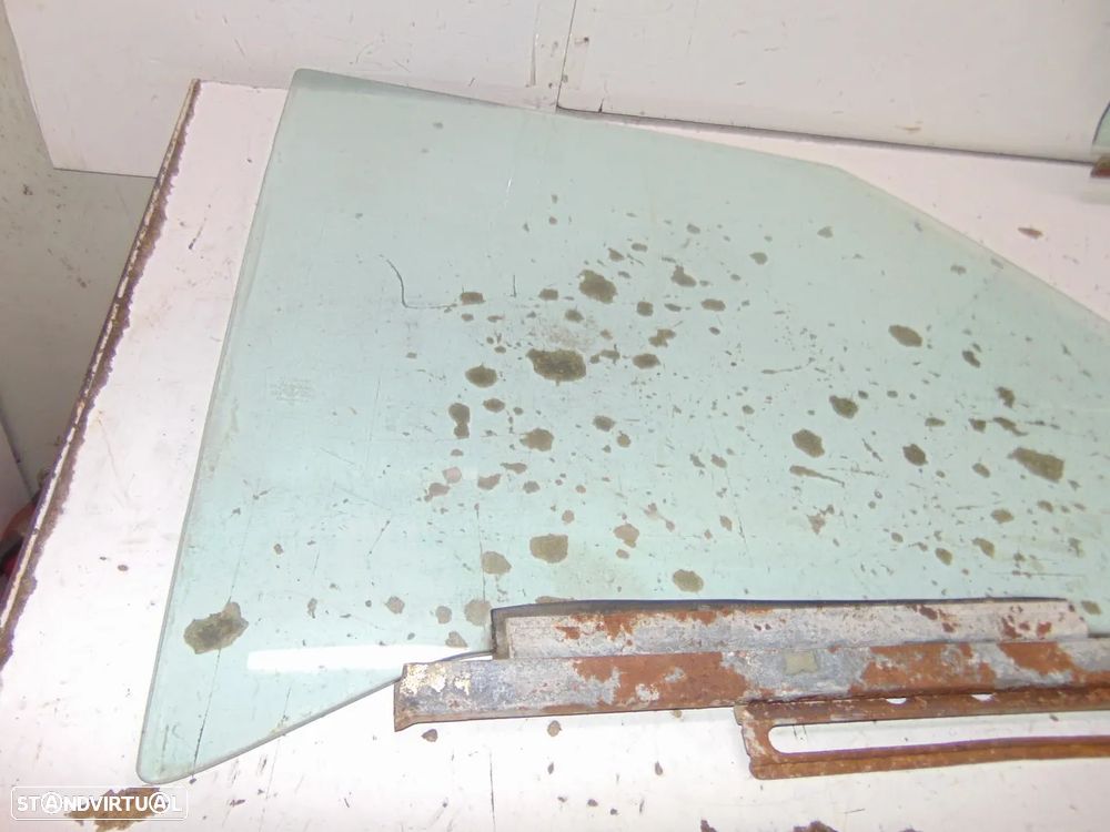 Mercedes 180 ponton vidros - 4