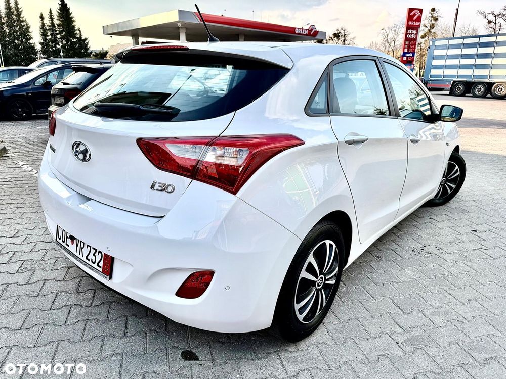 Hyundai i30 1.4 Premium - 22