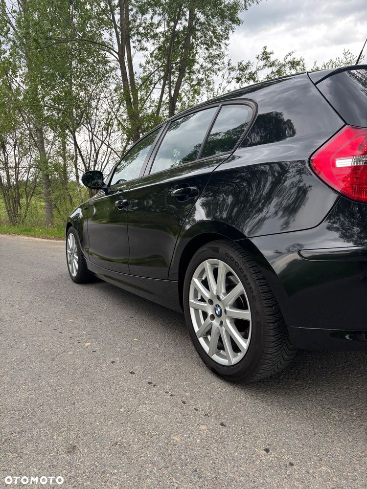 BMW Seria 1 118d Sport Line - 3