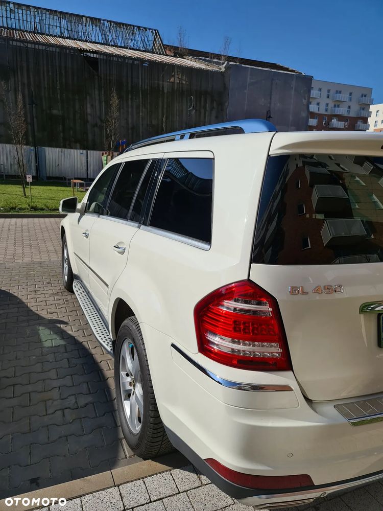 Mercedes-Benz GL 450 4Matic 7G-TRONIC - 8