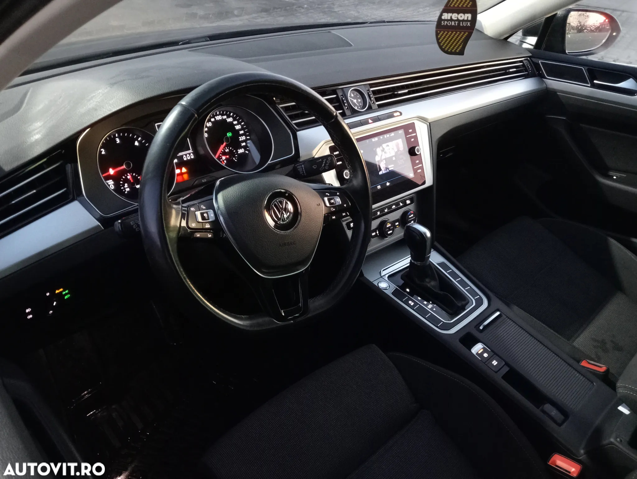 Volkswagen Passat - 7
