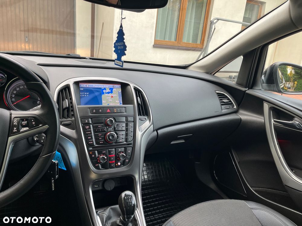 Opel Astra - 17
