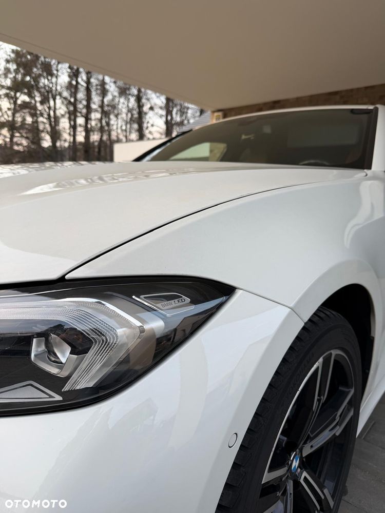 BMW Seria 3 320i M Sport - 5