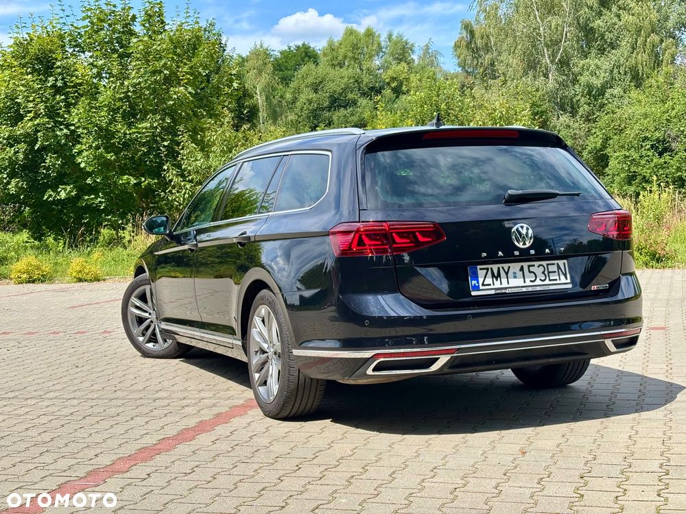 Volkswagen Passat 2.0 TDI 4Mot Elegance DSG - 3