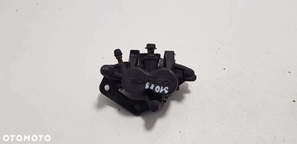 Suzuki Bandit GSF 600 95-99 Zacisk hamulca przód - 1