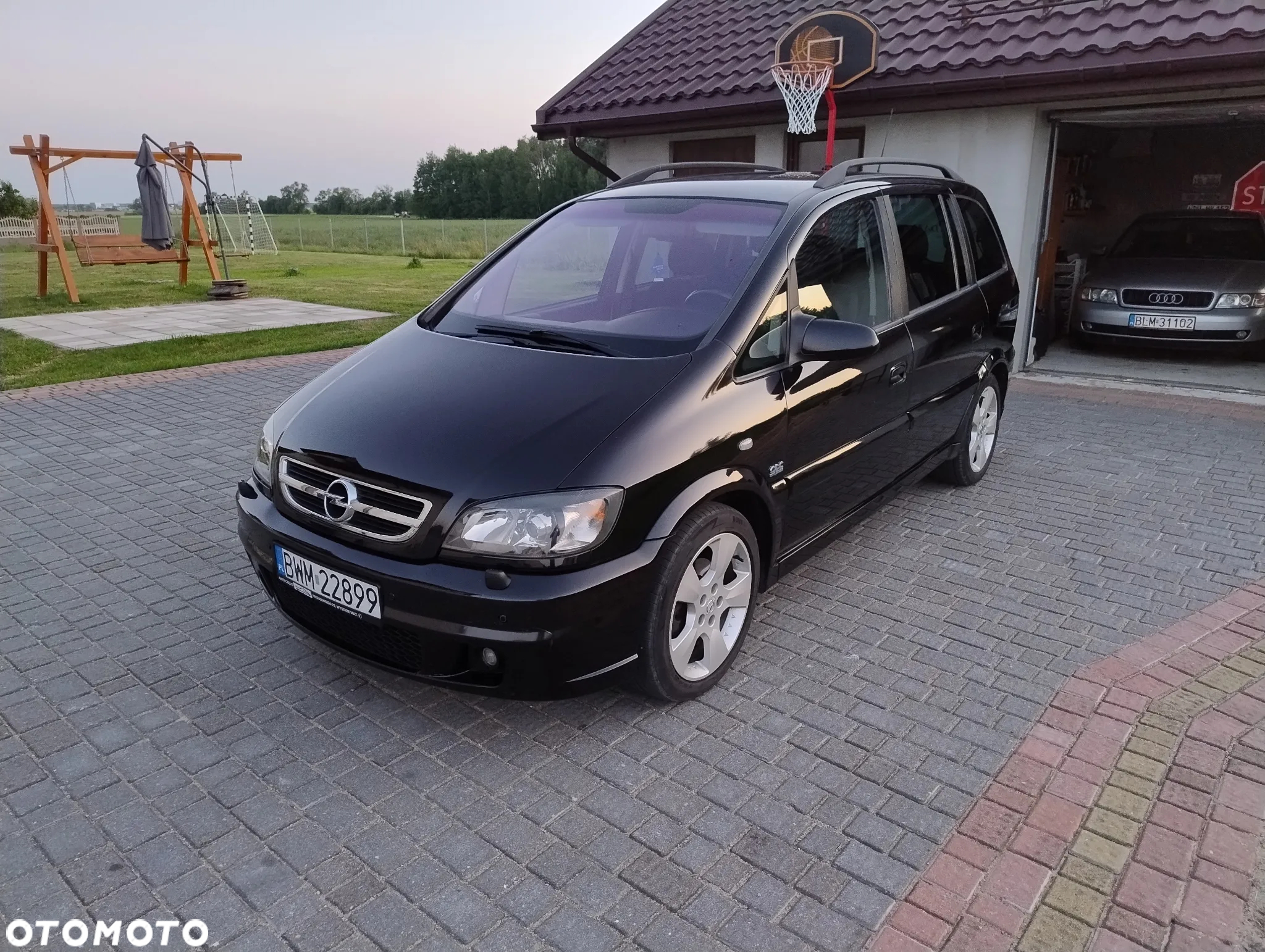 Opel Zafira - 2