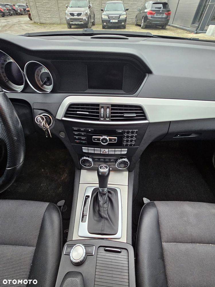 Mercedes-Benz Klasa C 180 (BlueEFFICIENCY) 7G-TRONIC Avantgarde - 6