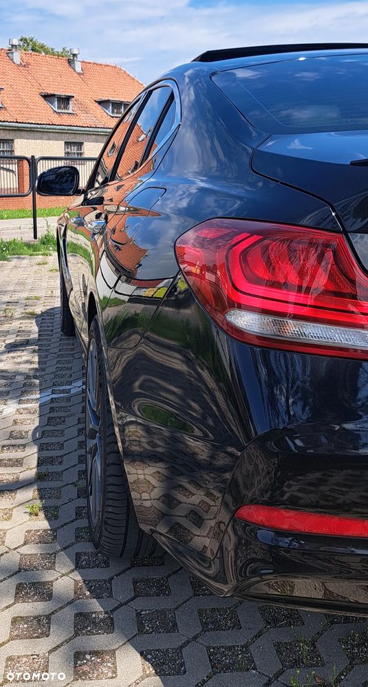 Hyundai Genesis - 5