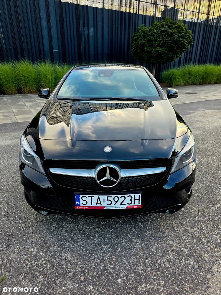 Mercedes-Benz CLA 200 Urban - 5